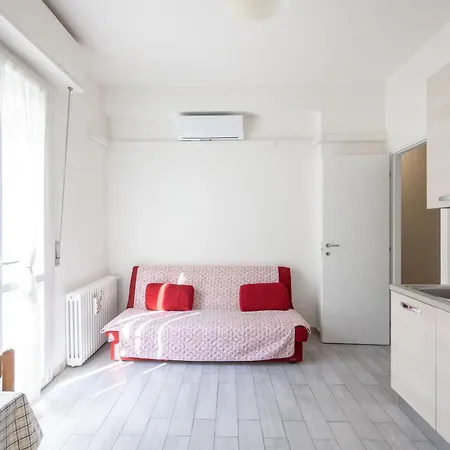 Apartment Saffi, By Short Holidays Bologna